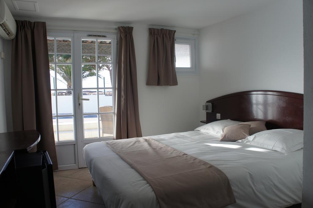 Agay Beach Hotel Saint-Raphaël Pokoj fotografie